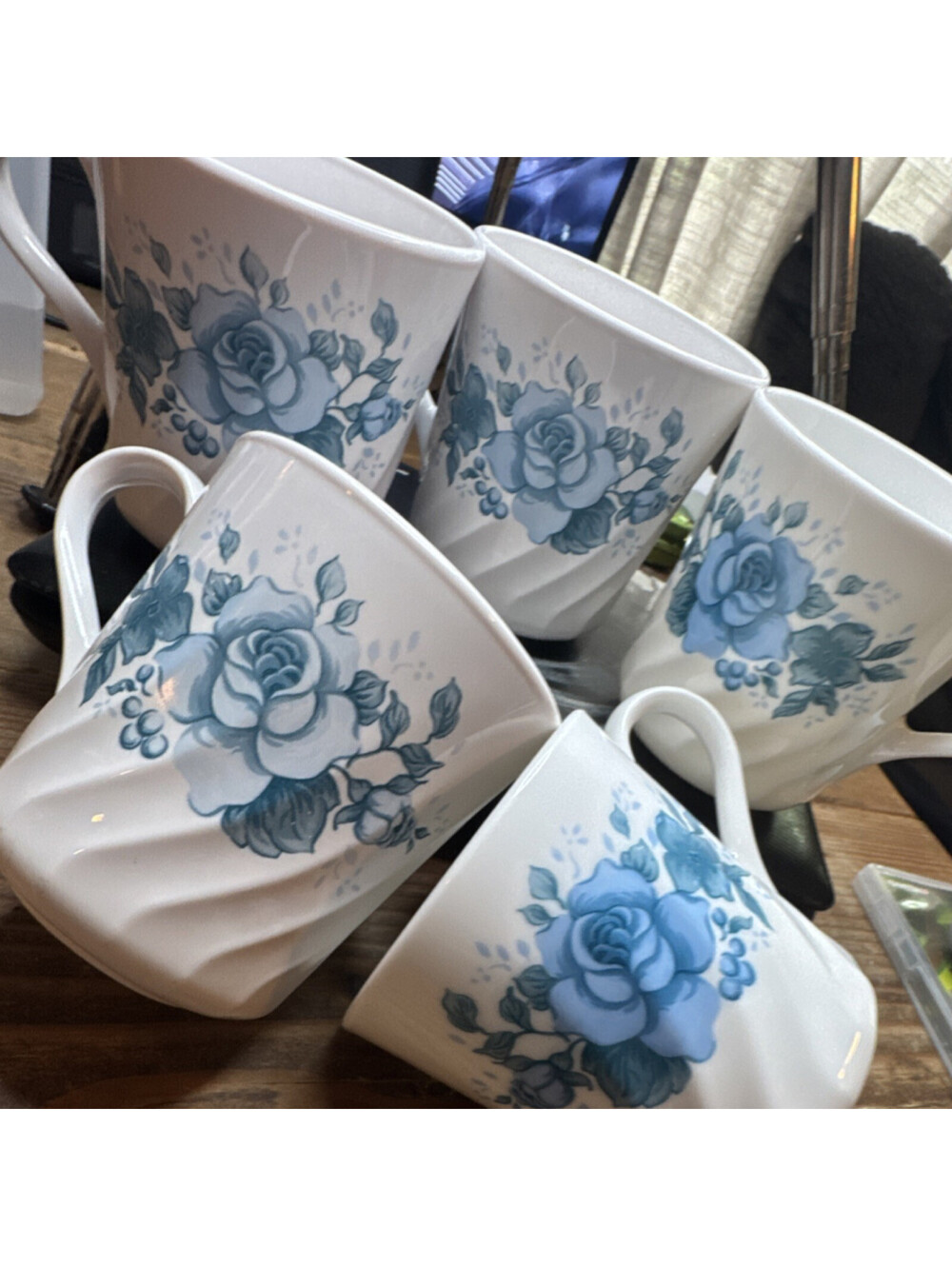 RARE vintage Corning Ceramic Mugs Set Five